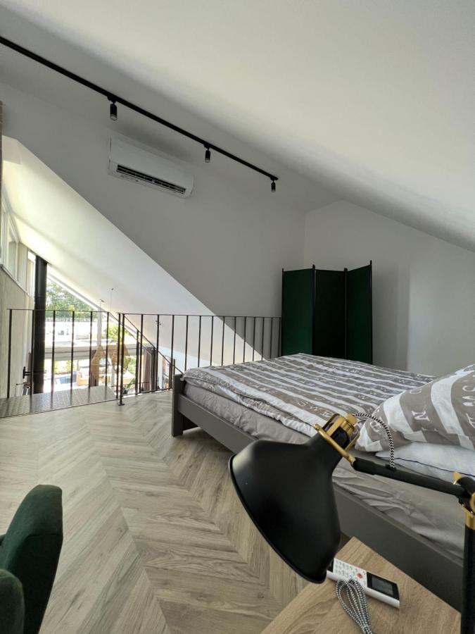 Beige Villa بالاتونكينيشي المظهر الخارجي الصورة